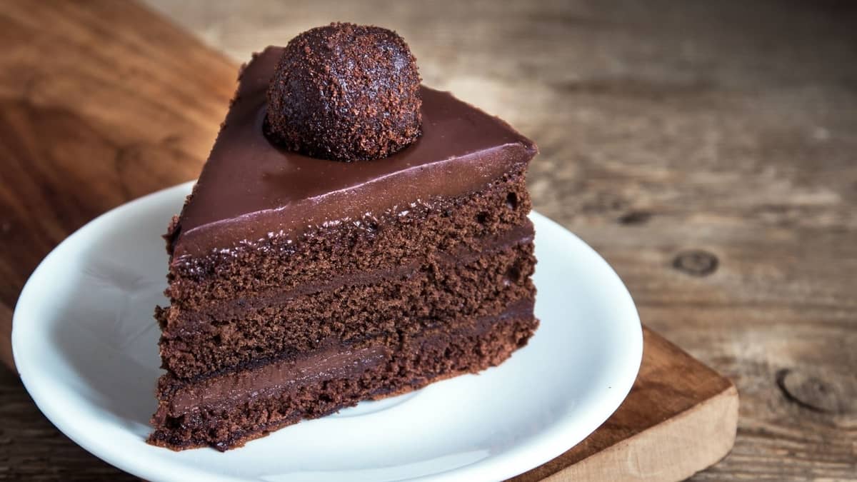 How To Convert White Cake Recipe To Chocolate?