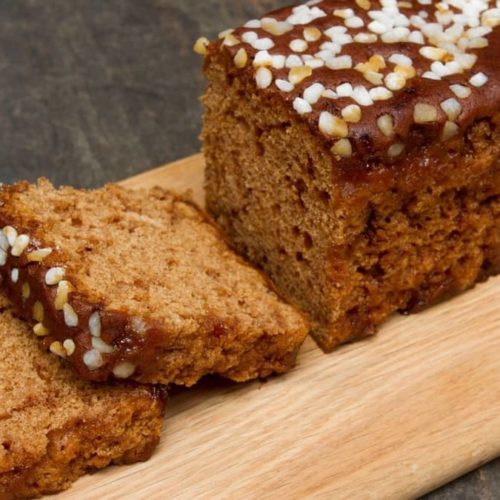 Williamsburg Ginger Cake Recipe: How To